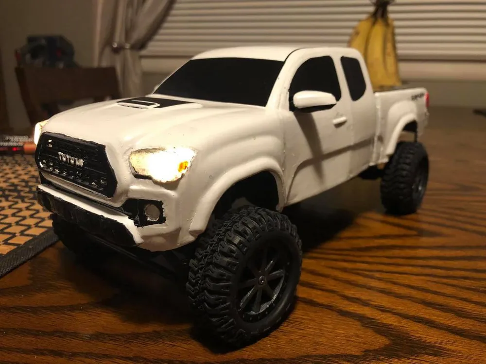 1/10 3rd gen Toyota Tacoma Access cab body, photo 4 of 4 - Model Cars & Race Cars, rc crawler