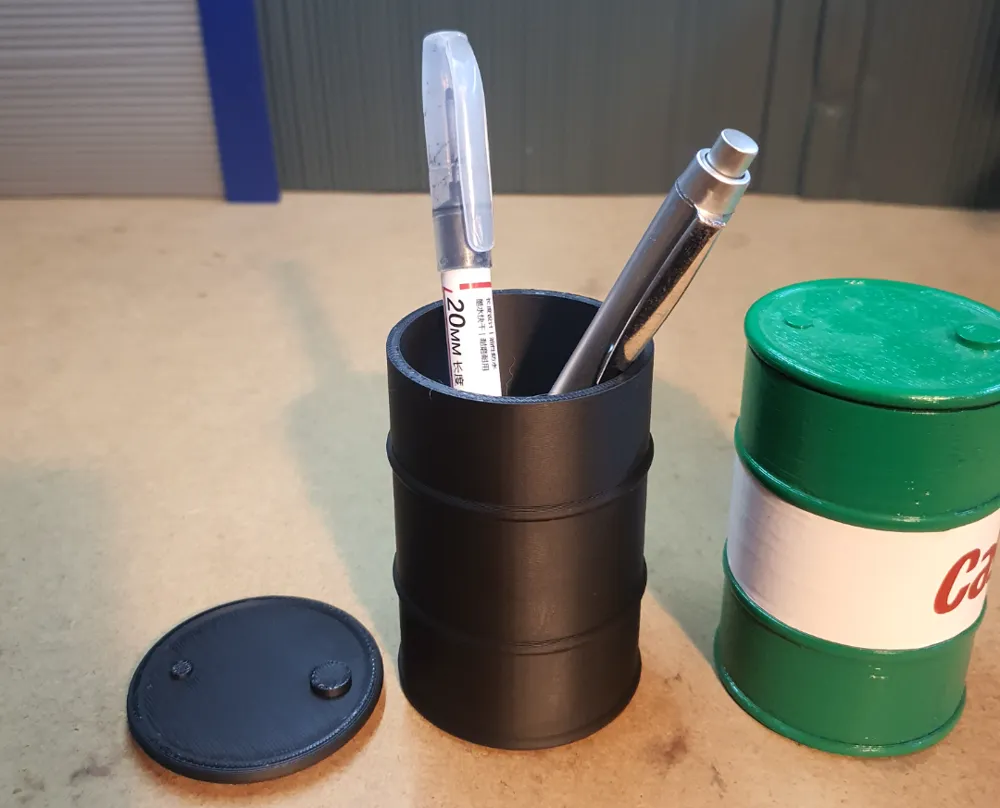 1:10 Scale 55 Gal Oil Drum Container/Pen Holder