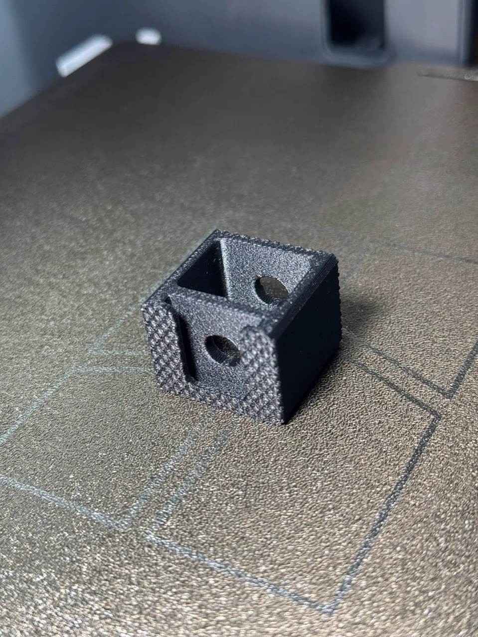 1/4" Inch to Hot Shoe Adaptor Block, photo 3 of 4 - 1/4" Inch to Hot Shoe Adaptor Block Camera & Photography