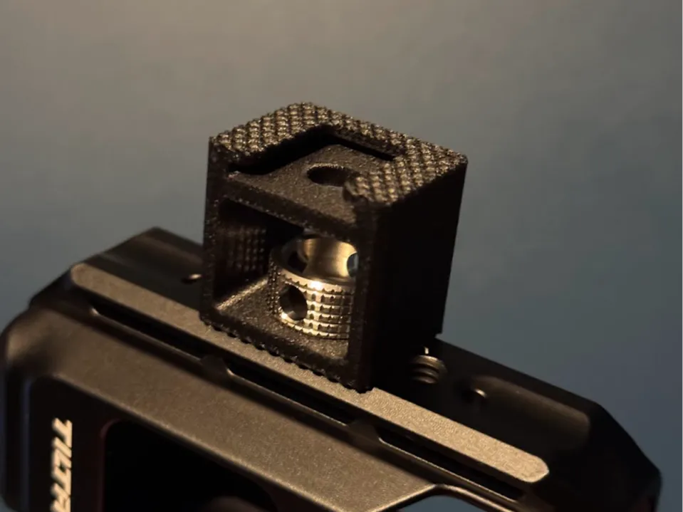 1/4" Inch to Hot Shoe Adaptor Block - Camera Rigs & Cages, in stock