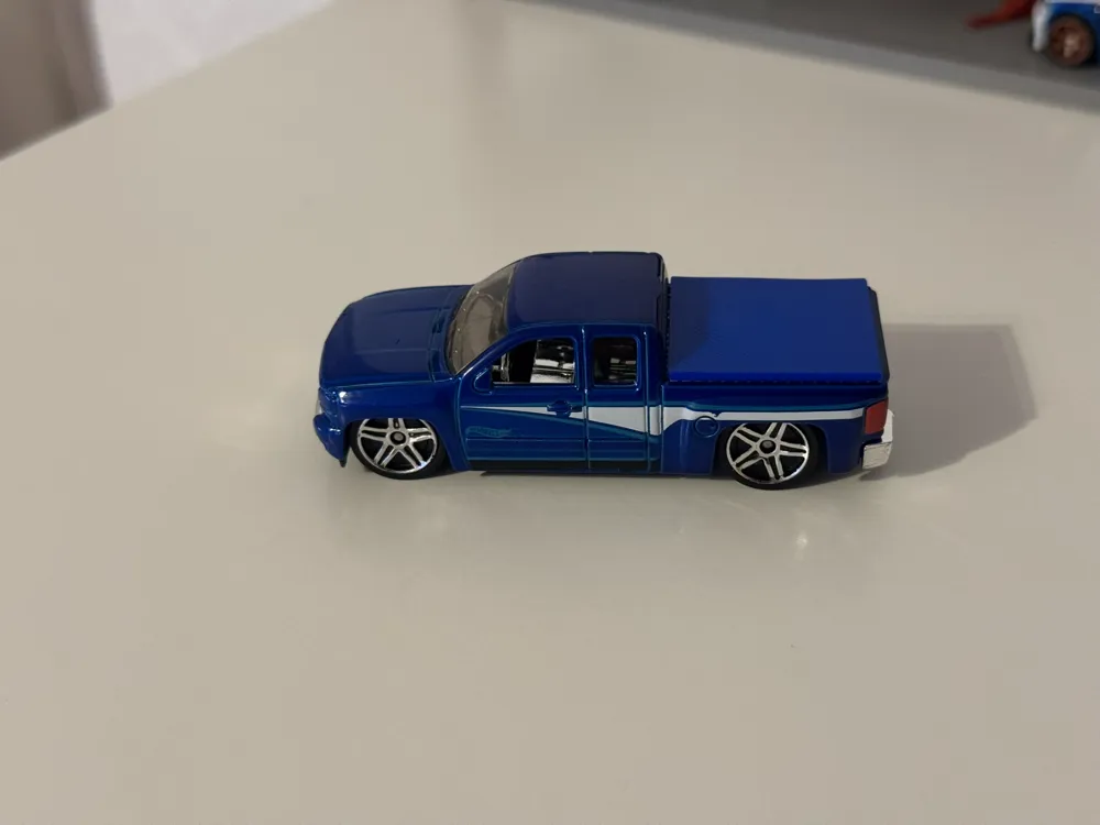 1/64 Chevy Silverado bed cover plate, photo 2 of 4 - Model Cars & Race Cars, 164 scale