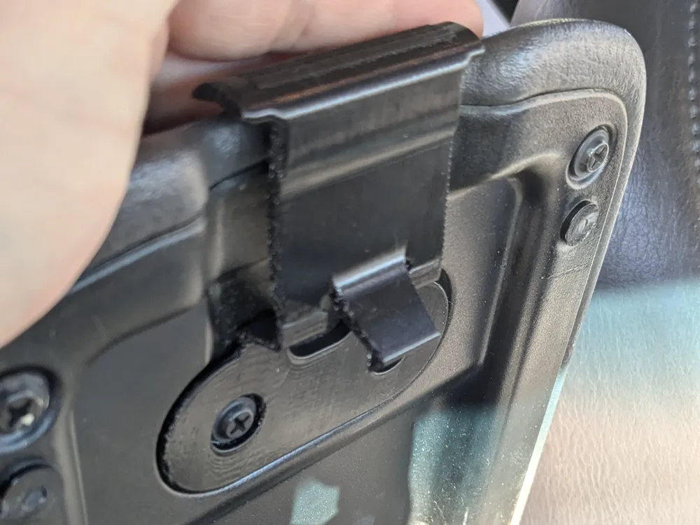 1997-2001 Jeep Cherokee XJ Console Latch, photo 2 of 4 - Console Stands & Mounts, Gaming Accessories