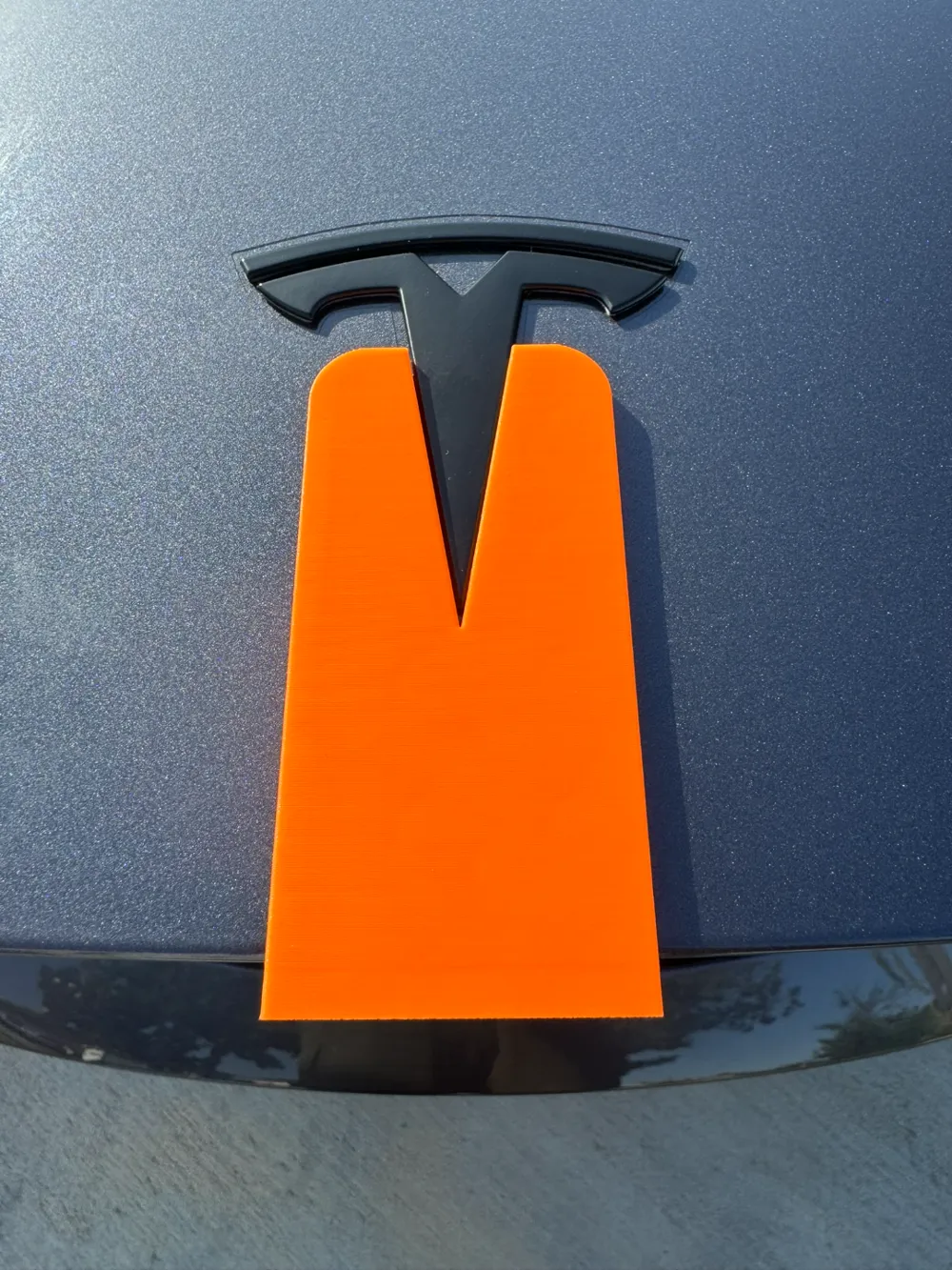 2023 Tesla Model Y Front Emblem Alignment Tool, photo 4 of 4 - Tesla & EV Interior Accessories, logo