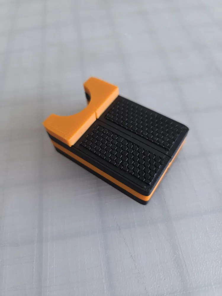 2-Piece Magnetic Cue Holder, Cue Case Friendly, photo 3 of 4 - 2-Piece Magnetic Cue Holder, Cue Case Friendly Hobby & DIY
