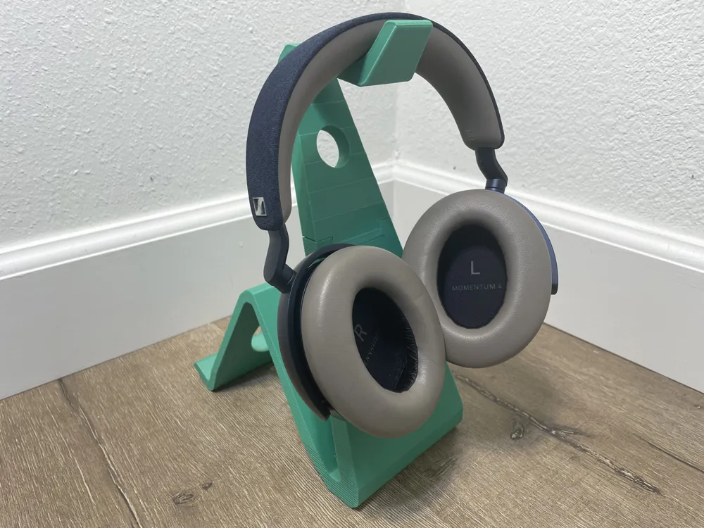 3 in 1 Stand - Holds Tablets, Headphones, Phones, photo 3 of 4 - 3 in 1 Stand - Holds Tablets, Headphones, Phones Tools