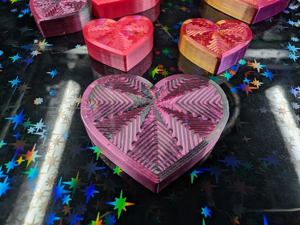 3ml and 30ml heart shaped Vial caps, photo 3 of 4 - 3ml and 30ml heart shaped Vial caps Tools
