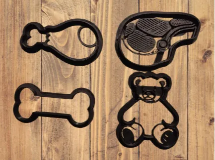 4-pack of cookie cutters for dog treats