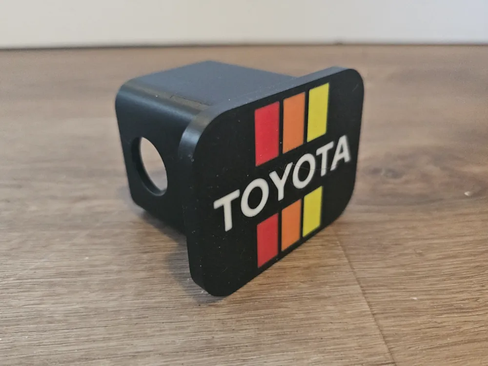 4th Gen Toyota Tacoma - Toyota Retro Hitch Cover