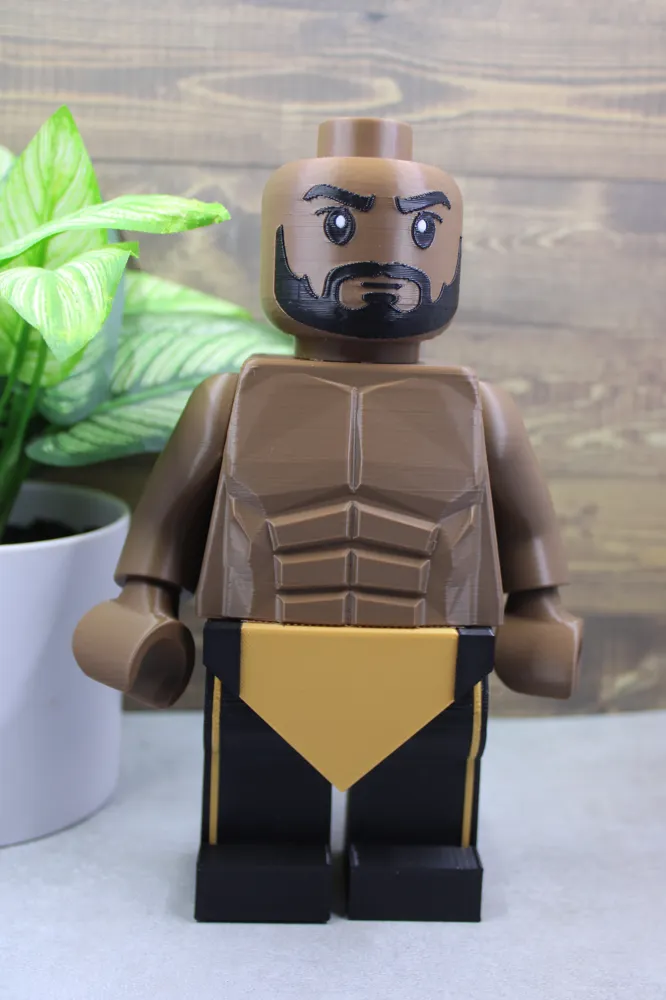 500% Brick - Oba Femi, photo 2 of 4 - 500% Brick - Oba Femi Toys & Games