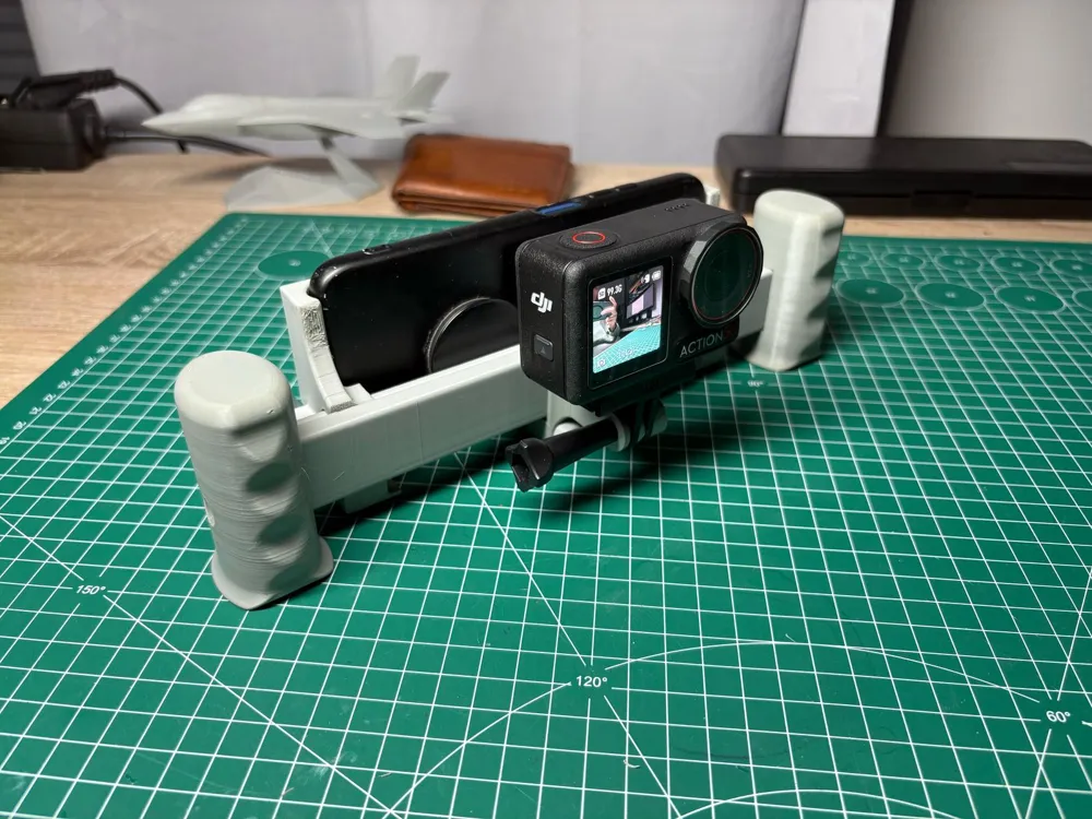 Action Cam/Phone Cage (every Phone compatible), photo 3 of 4 - Action Cam/Phone Cage (every Phone compatible) Camera & Photography