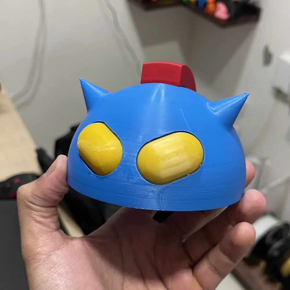 Action Kamen Chibi Helmet from Shinchan, photo 3 of 4 - Action Kamen Chibi Helmet from Shinchan Props & Cosplay