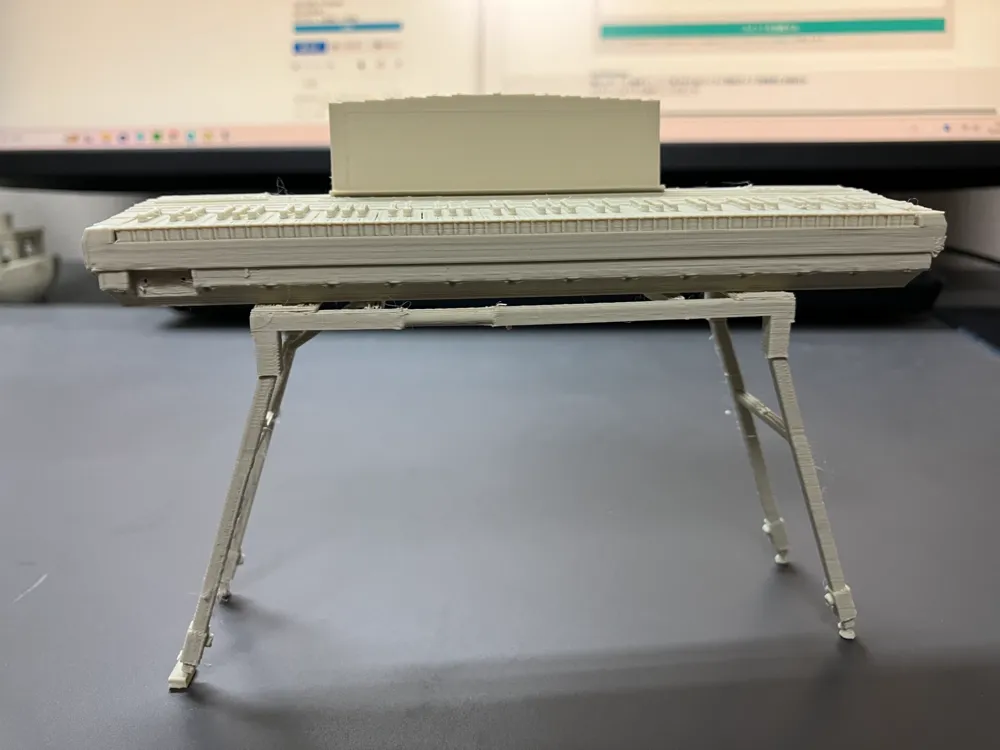 Actual electronic piano and stand, photo 3 of 4 - Music & Keyboard Stands, yamaha