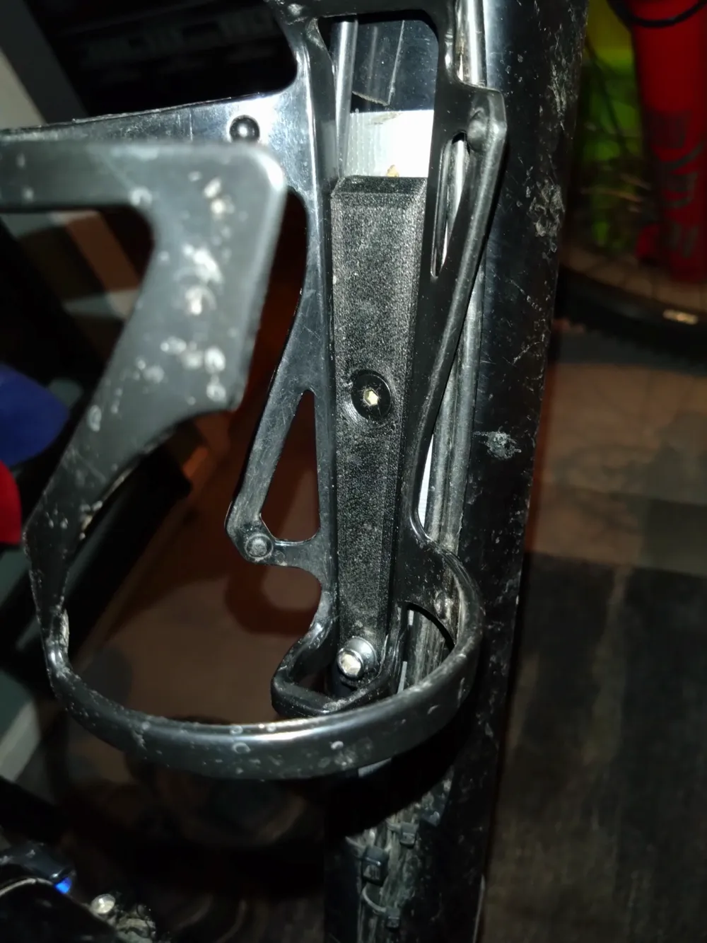 Adapter bottle cage Privateer 161 G1, photo 2 of 4 - Adapter bottle cage Privateer 161 G1 Hobby & DIY