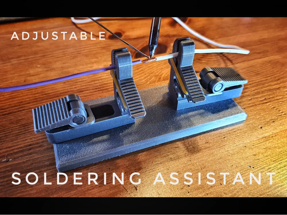 Adjustable Soldering Helper - with rubber band