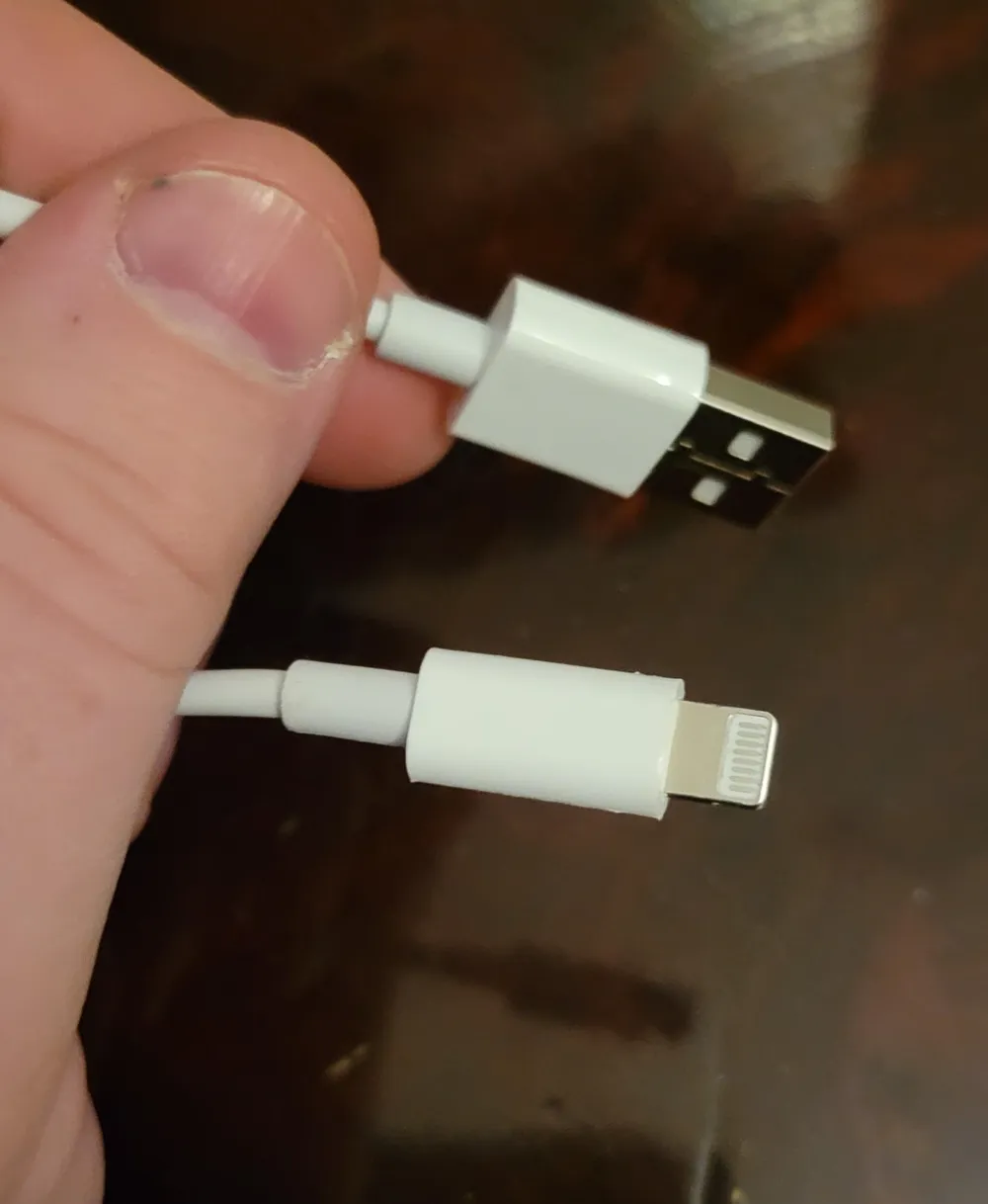Airpod Pro Charging Dock for Lightning USB/USBC, photo 2 of 4 - Airpod Pro Charging Dock for Lightning USB/USBC Hobby & DIY