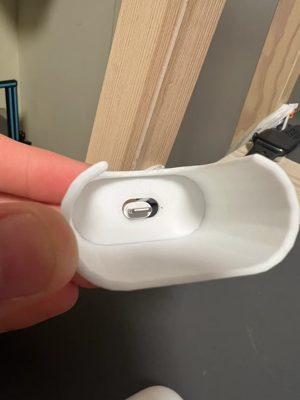 Airpods 2 holder to attach somewhere, photo 4 of 4 - Airpods 2 holder to attach somewhere Tools