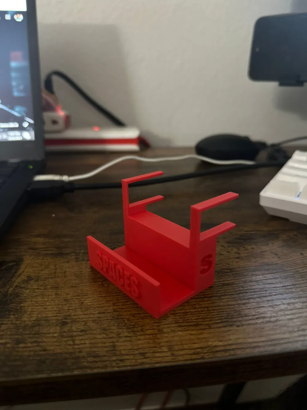 Airpods Holder, photo 2 of 2 - Airpods Holder Tools