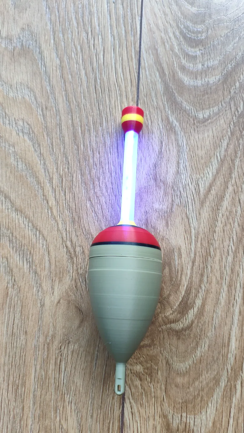 A luminous fishing float, photo 2 of 4 - Fishing Lures & Baits, fishing at night