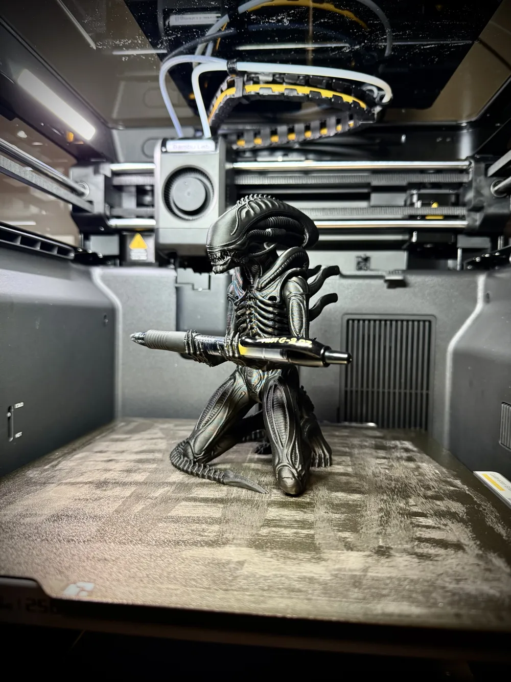 Alien - Xenomorph Custom Pen Holder - V2, photo 3 of 4 - Alien - Xenomorph Custom Pen Holder - V2 Desk & Office