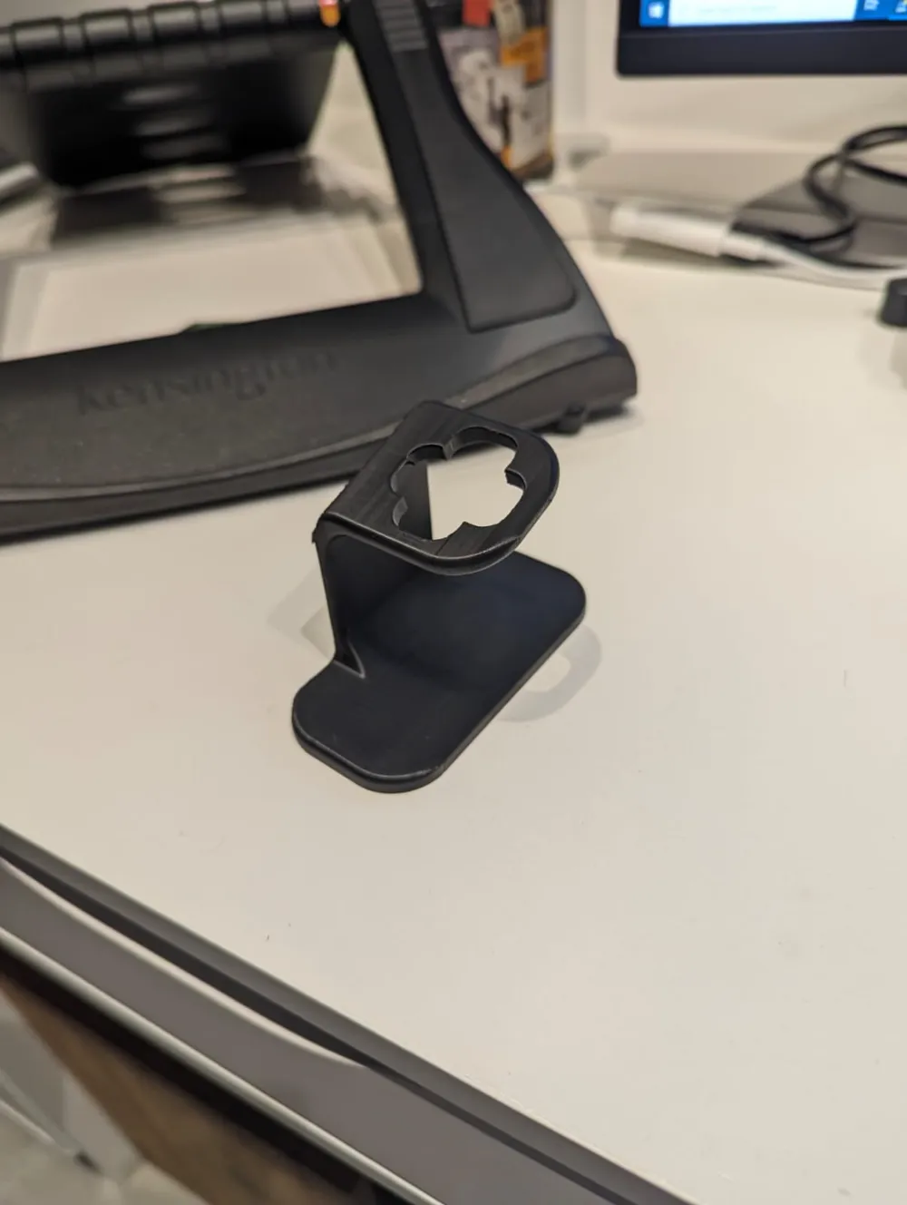 Amazfit Charging Stand for GTR/GTS/T-Rex watches, photo 4 of 4 - Amazfit Charging Stand for GTR/GTS/T-Rex watches Household