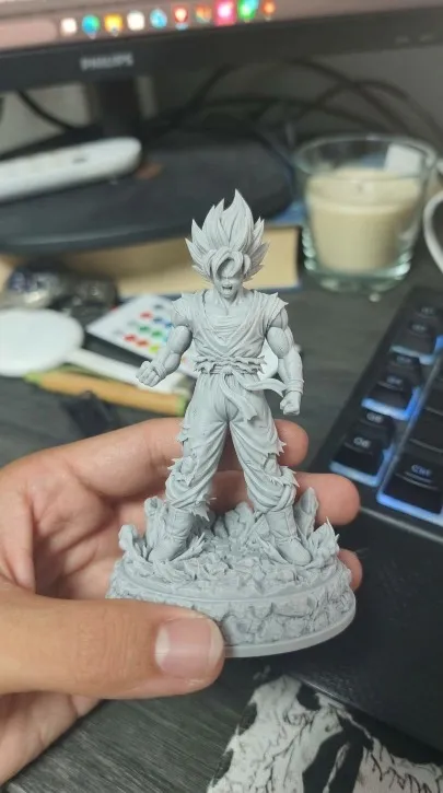 Goku Super Saiyan Enfadado, photo 3 of 4 - Goku Super Saiyan Enfadado Toys & Games