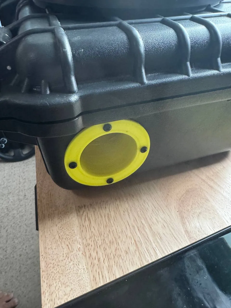 Apache 2800 2" Tuned Port 65hz for Galeforce F1 8", photo 2 of 4 - Apache 2800 2" Tuned Port 65hz for Galeforce F1 8" Hobby & DIY