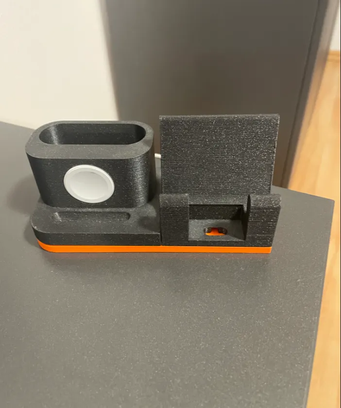 Apple dock station, photo 3 of 4 - Apple dock station Hobby & DIY