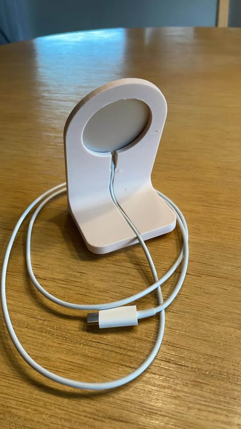 Apple Magsafe Ladestation, photo 4 of 4 - Apple Magsafe Ladestation Hobby & DIY