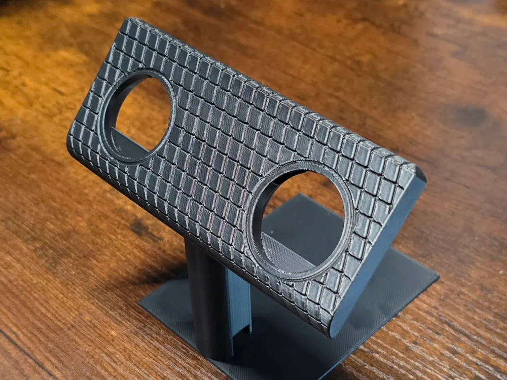 Apple + Samsung Dual Watch Charging Stand, photo 4 of 4 - Apple + Samsung Dual Watch Charging Stand Hobby & DIY