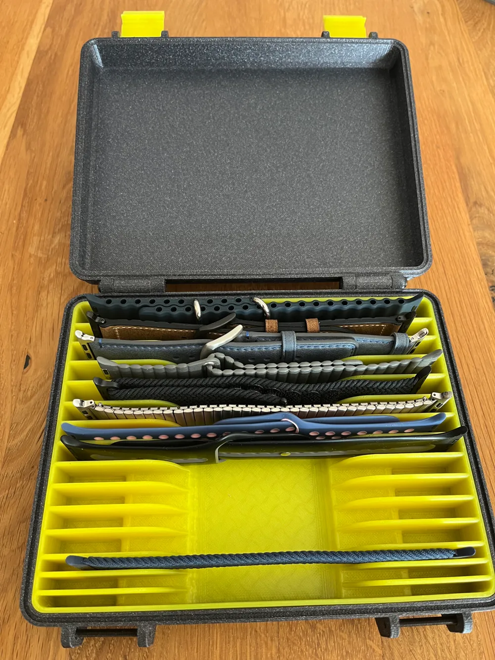 Apple Watch Band Box with 20mm Latch, photo 4 of 4 - Apple Watch Band Box with 20mm Latch Hobby & DIY