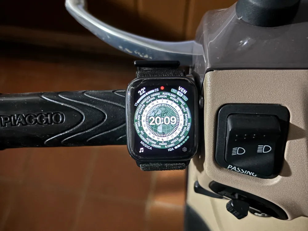 Supporto Apple Watch per scooter - Smartwatch Stands & Straps, in stock