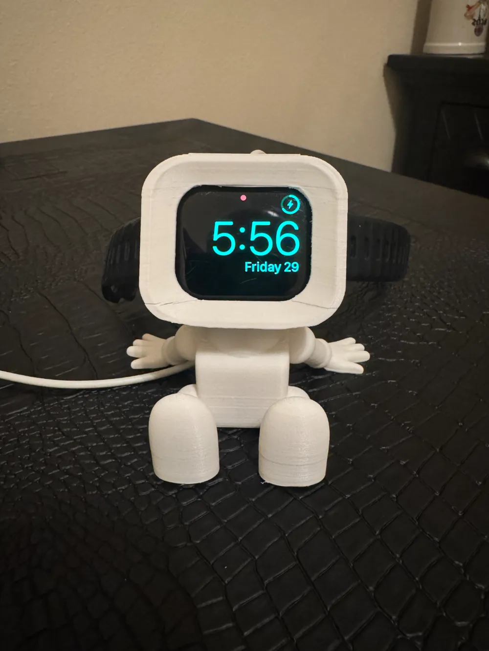 Apple Watch Mini Robot Charger, photo 4 of 4 - Apple Watch Mini Robot Charger Household