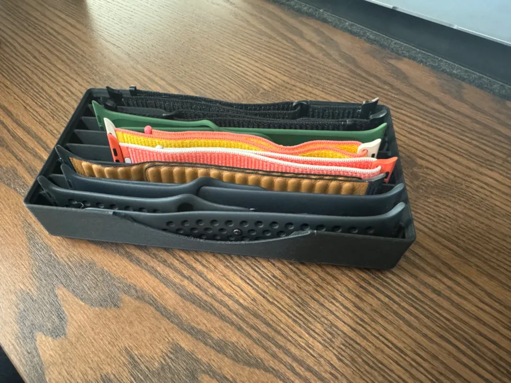 Apple Watch Strap Holder - 8 straps - Gridfinity, photo 2 of 4 - Apple Watch Strap Holder - 8 straps - Gridfinity Mobile & Device Accessories