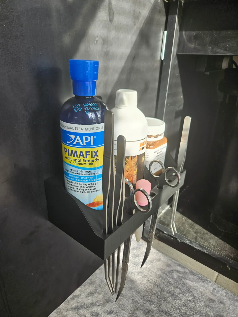 aquarium storage shelf