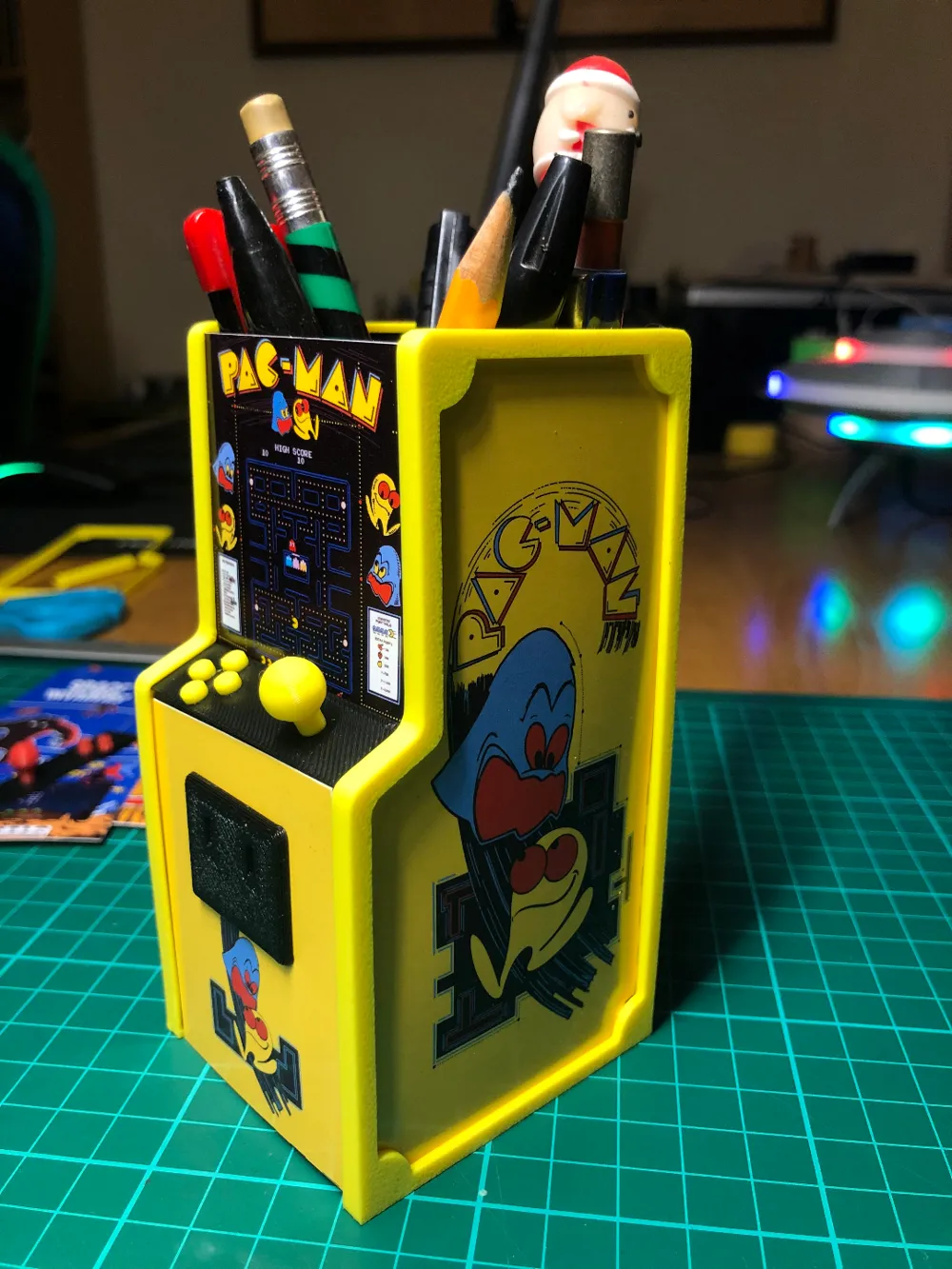 Arcade Cabinet Penholder - with changeable skins!, photo 2 of 4 - Arcade Cabinet Penholder - with changeable skins! Household