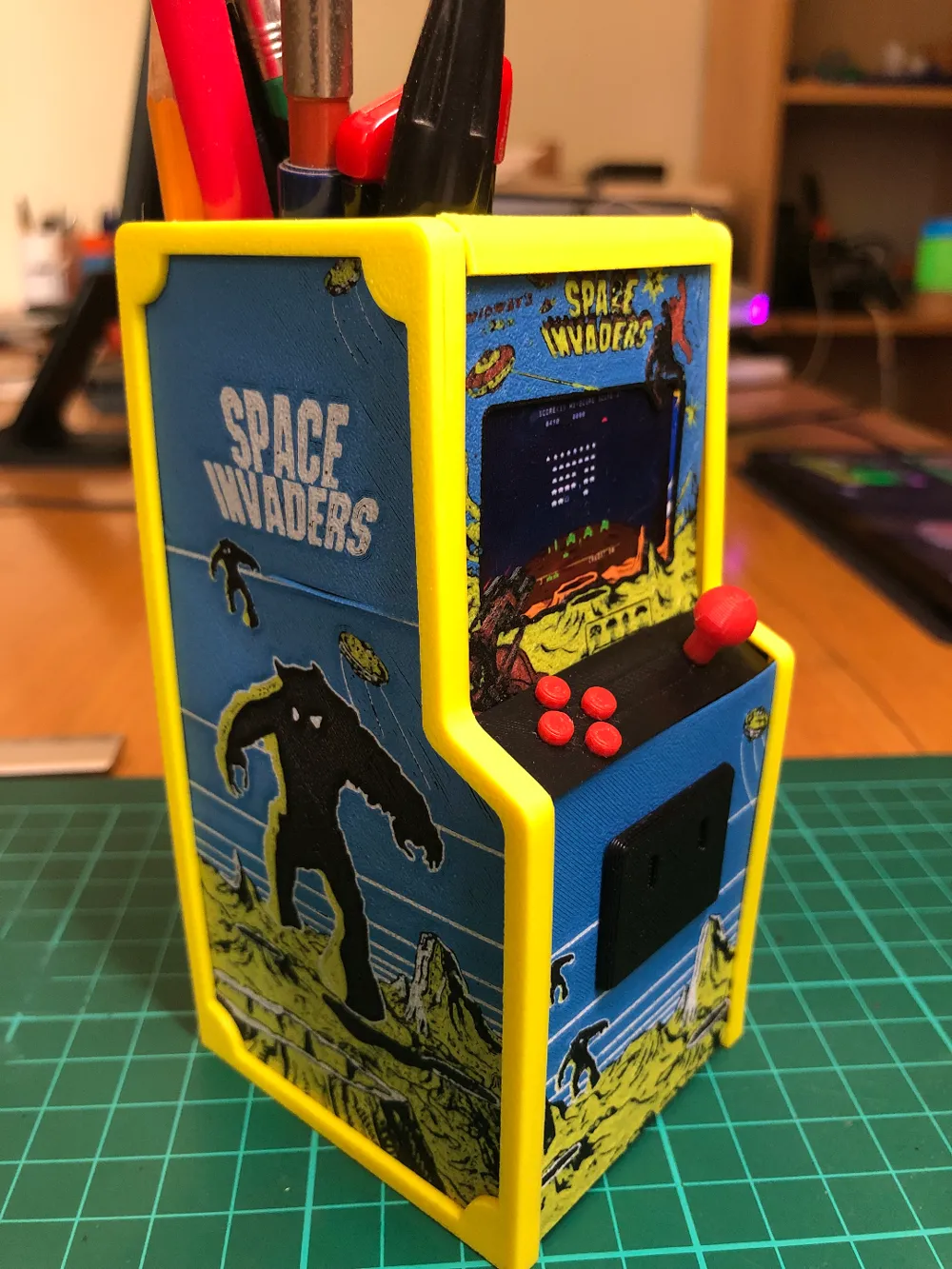 Arcade Cabinet Penholder - with changeable skins!, photo 3 of 4 - Arcade Cabinet Penholder - with changeable skins! Household