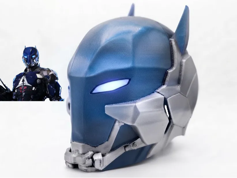 ARKHAM KNIGHT HELMET, photo 3 of 4 - ARKHAM KNIGHT HELMET Props & Cosplays
