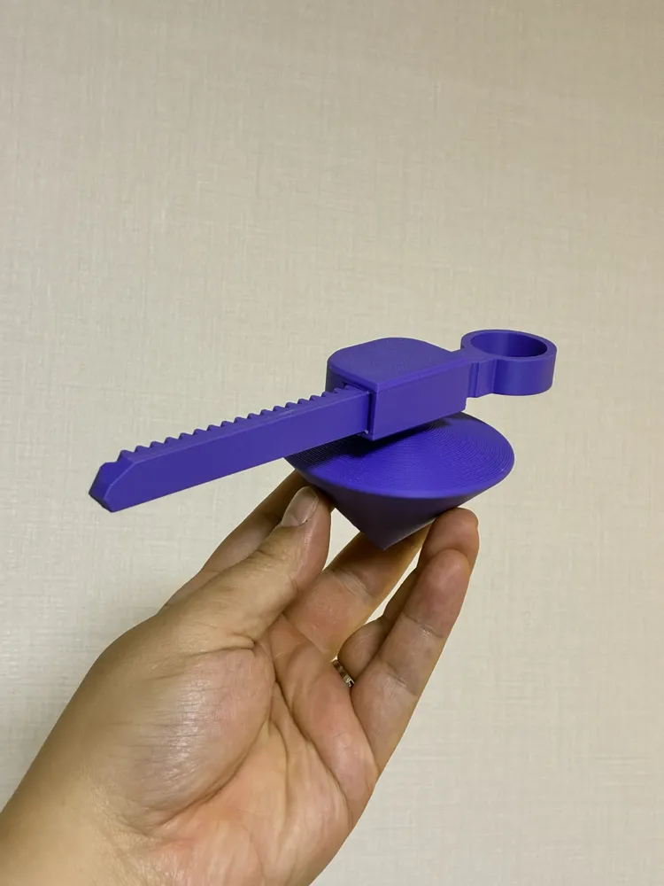 A Spinning Top with a Shooter, photo 2 of 5 - Launchers & Toy Blasters, spinningtop