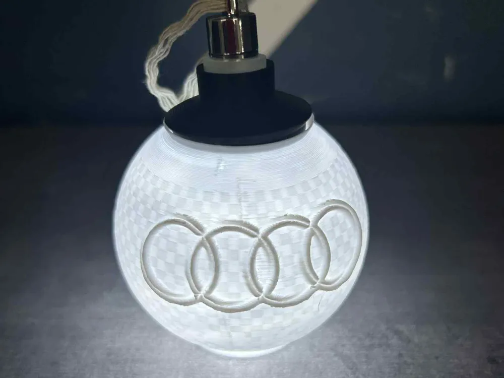boule de noel audi