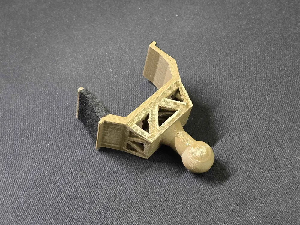 Audi Q7 Car Phone Mount, photo 2 of 4 - Audi Q7 Car Phone Mount Hobby & DIY