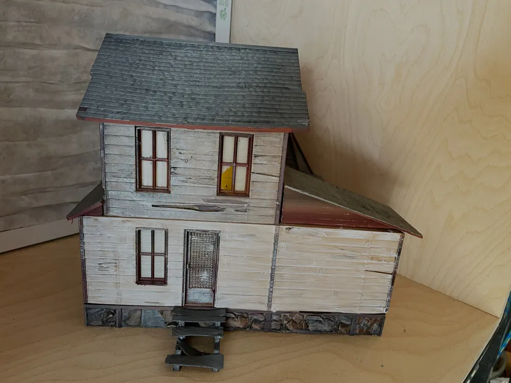 's 2023 Haunted House, photo 2 of 4 - Tombstones, Coffins & Haunted Decor, abandoned house