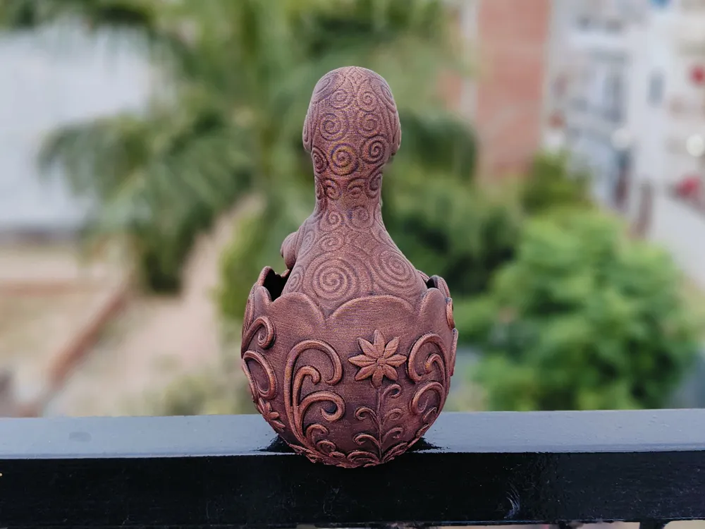 Baby Brontosaurus in Ornamental Egg, Cute Dino, photo 4 of 4 - Showpieces & Sculptures, baby dinosaur