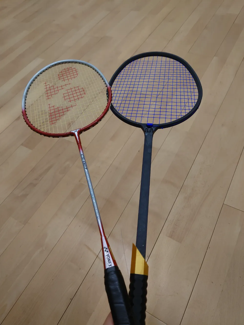 Badminton Racket (Functional), photo 2 of 4 - Badminton Racket (Functional) Hobby & DIY