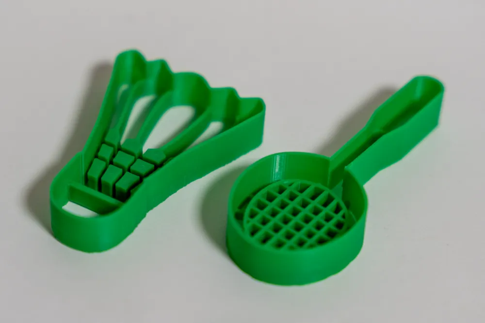Badminton Racket & Shuttle Christmas cookie cutter, photo 3 of 4 - Badminton Racket & Shuttle Christmas cookie cutter Household