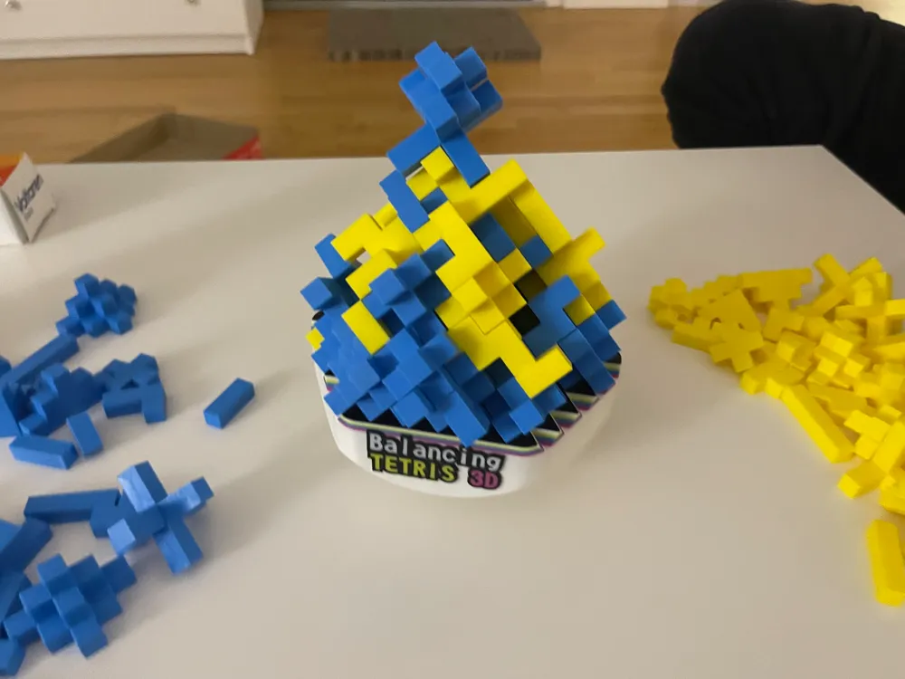 Balancing Tetris 3D
