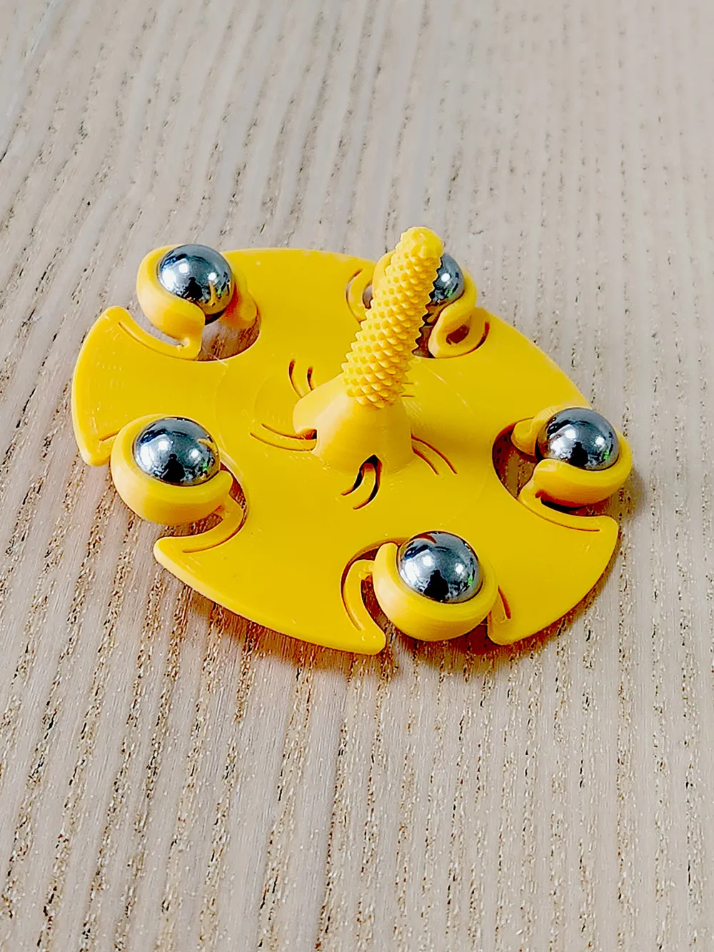 Ball Bearing Spinning Top - 3 Sizes (8/10/12mm), photo 5 of 5 - Spinning Tops & Classic Toys, Fidget