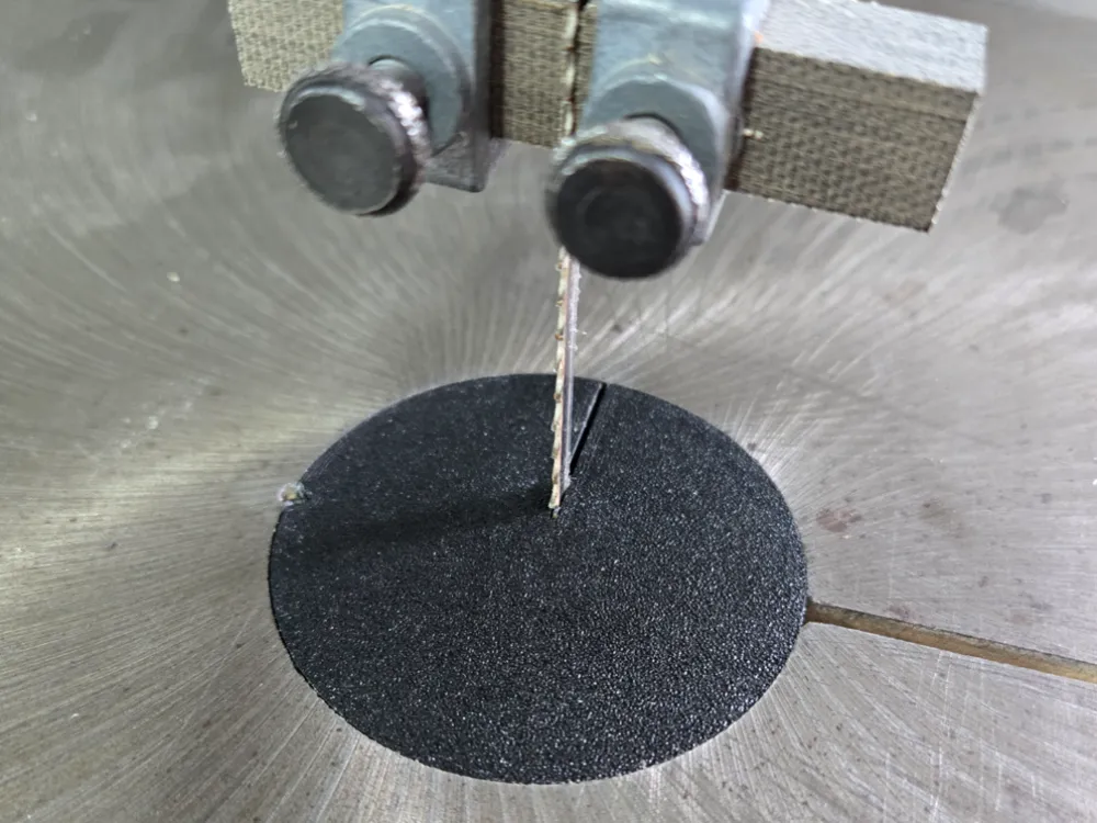 Bandsaw zero clearance insert