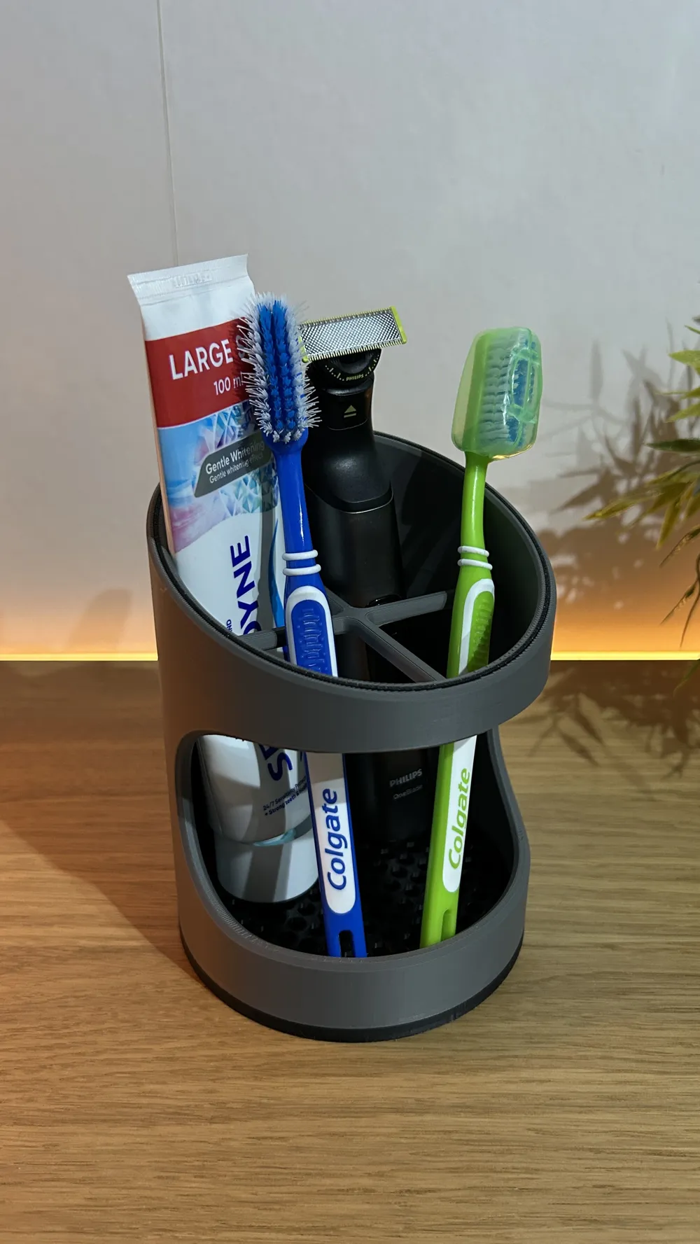 Bathroom Organizer / Caddy - Removable Drip Tray, photo 2 of 5 - Watering Spikes & Plant Waterers, bathroom accessory