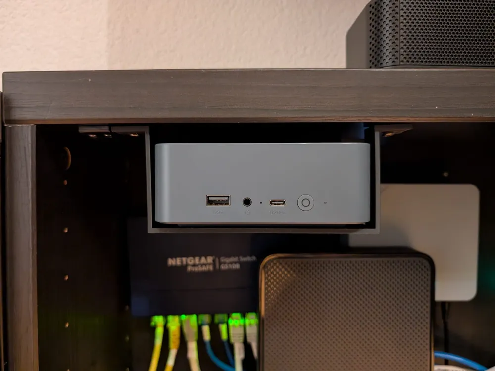 BeeLink top mount (Under desk, SEi12 tested), photo 3 of 4 - BeeLink top mount (Under desk, SEi12 tested) Hobby & DIY