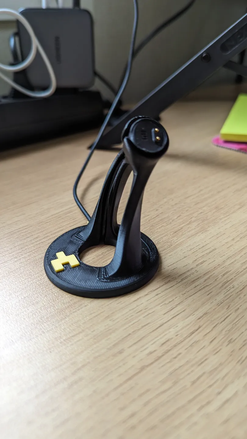 Black Mirror Charging station for mi band 5, 6, 7, photo 3 of 4 - Black Mirror Charging station for mi band 5, 6, 7 Tools